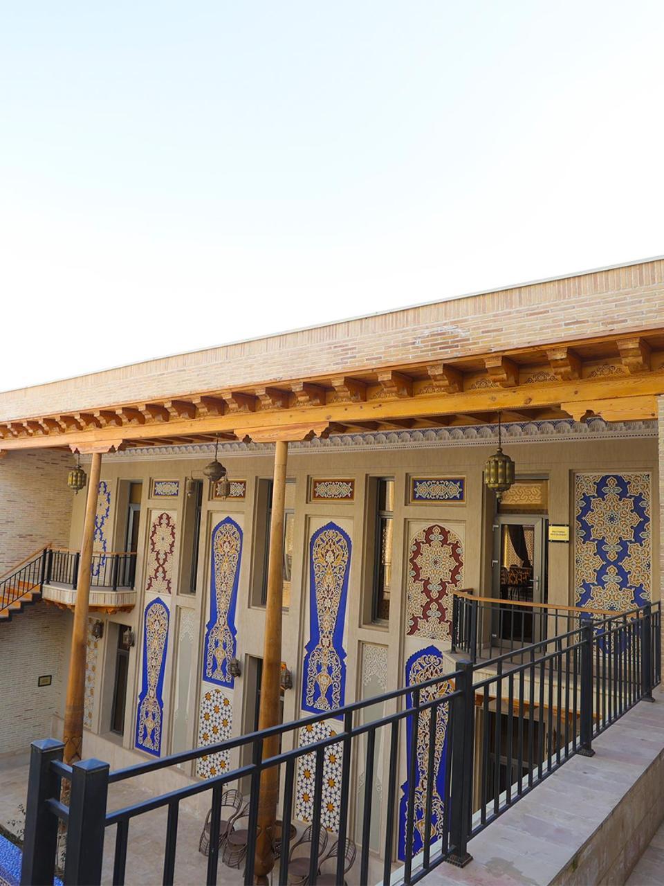 Dunyo Palace Buchara Buitenkant foto
